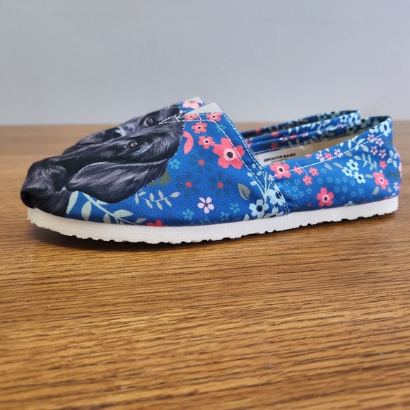 Groove Bags Floral Black Lab Blue Casual Fabric Slip On Shoes - Picture 4 of 12